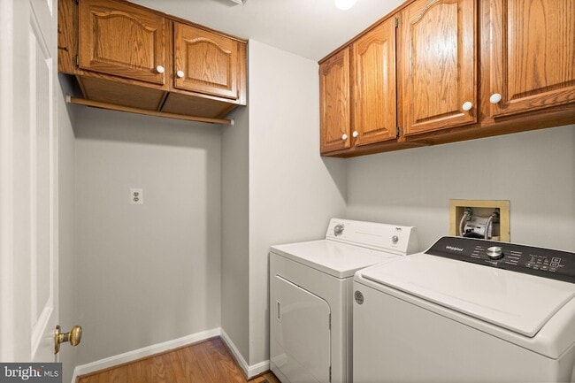 Building Photo - 318 Evergreen Mills Rd