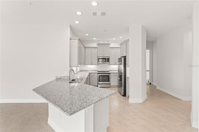 Building Photo - 7611 34th Ave W