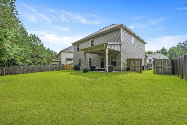 Building Photo - Spacious 4 Bedroom Home With Plenty of Space to Enjoy and Resort-style Amenities in Belmont Glen