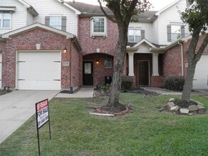 Building Photo - 8026 Fisher Glen Ln