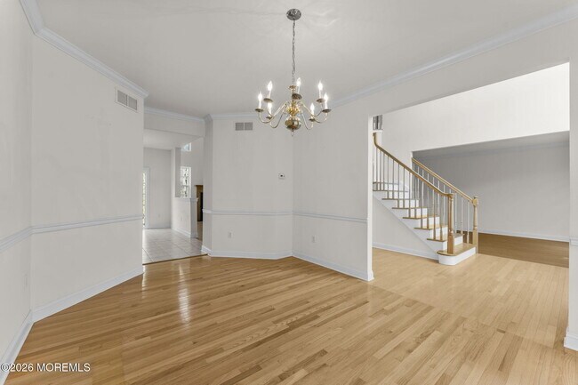 Building Photo - 8 Connor Dr