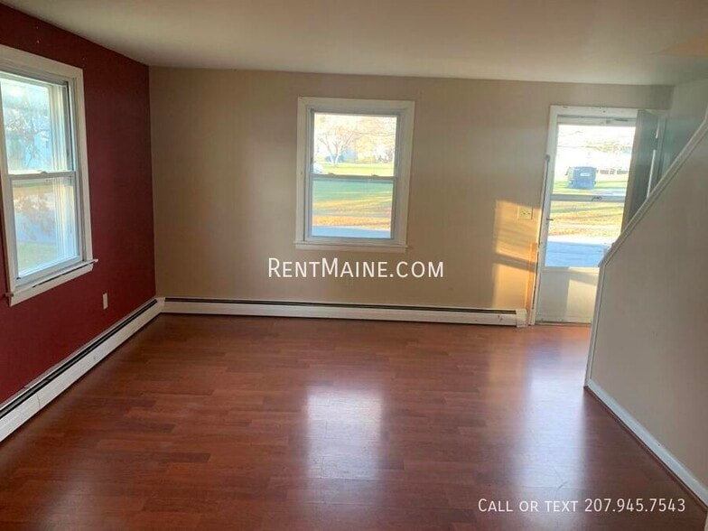 Building Photo - 31 Yale St