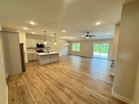 Building Photo - BRAND NEW 3-bedroom Duplex in Irvine Acres!