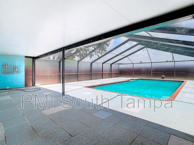 Building Photo - 9960 US-98
