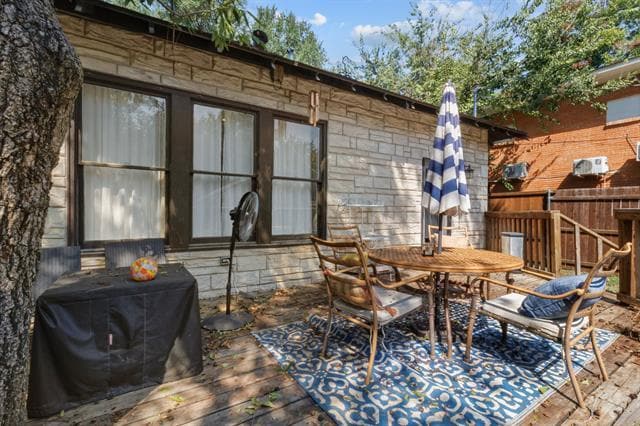 Building Photo - 222 S Edgefield Ave