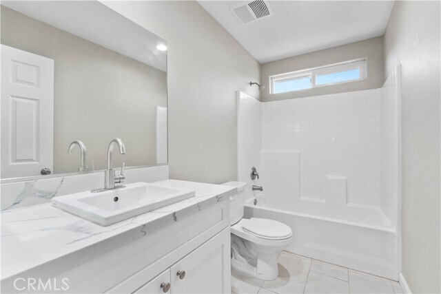 Building Photo - 8104 Corona Ave