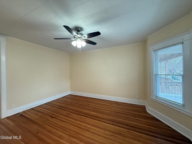 Building Photo - 278 Manning Blvd