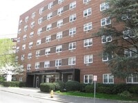 Building Photo - 99 Prospect St