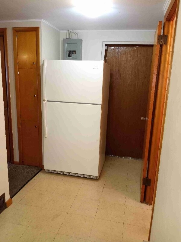 Building Photo - 2526 Poplar Ave NW