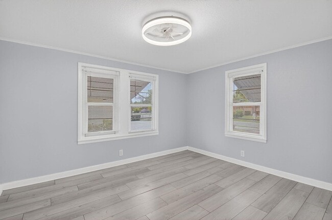 Building Photo - 239 NW 6th Ave