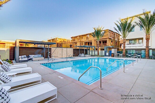 Building Photo - 1896 S Westside Dr