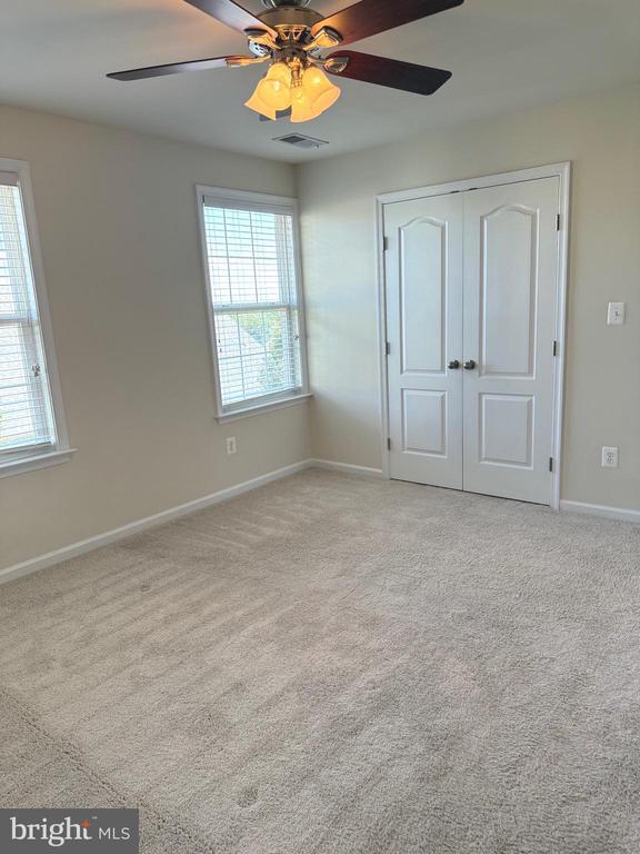 Building Photo - 2932 Truffle Oak Place