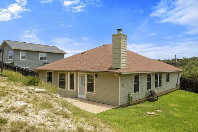 Building Photo - 714 Newport Dr