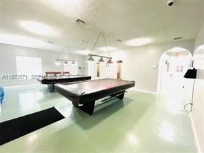 Building Photo - 257 S Cypress Rd