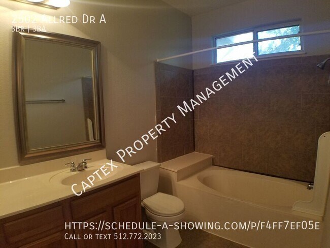 Building Photo - 2502 Allred Dr