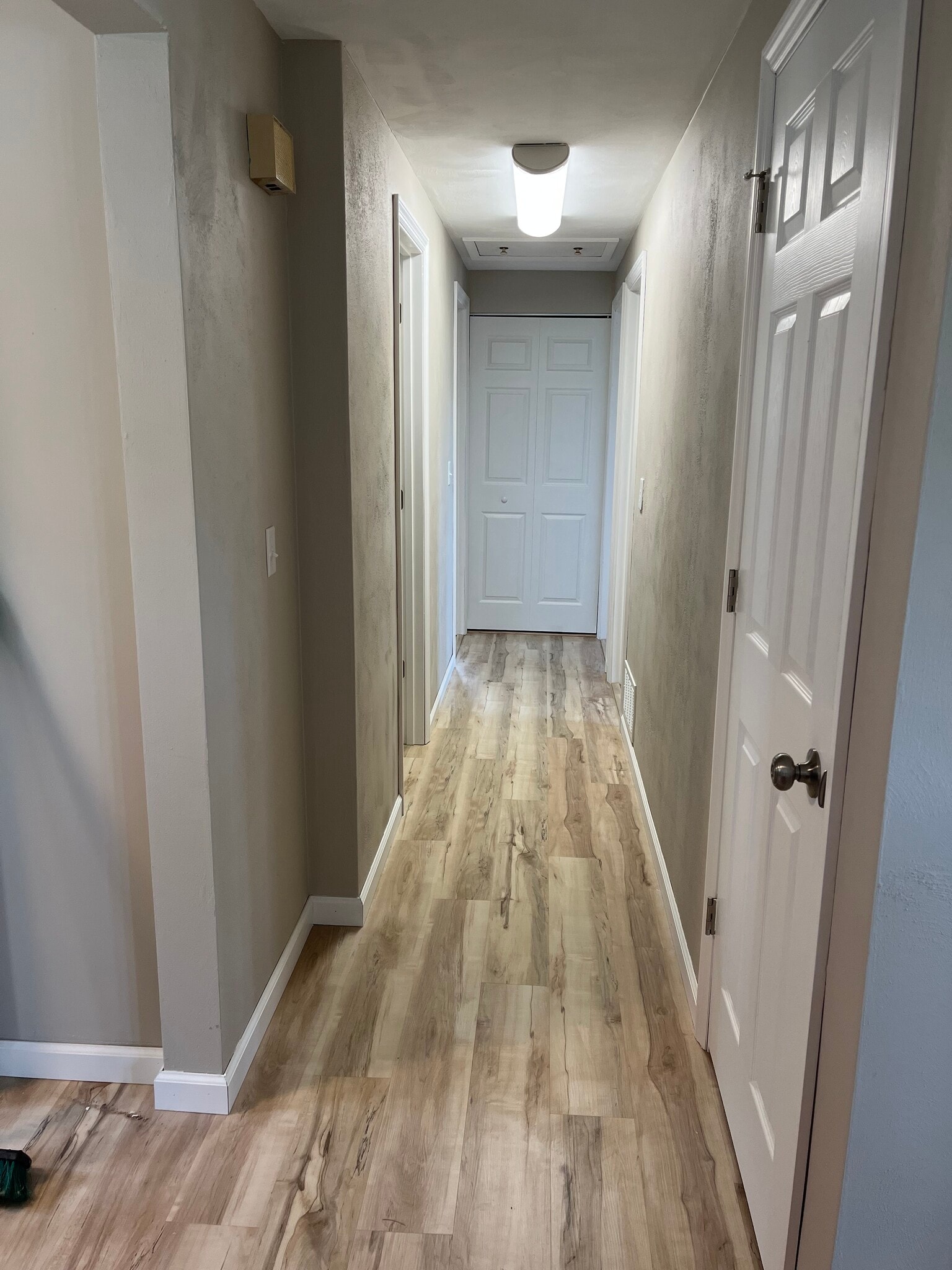 Hallway - 608 Sangree Rd