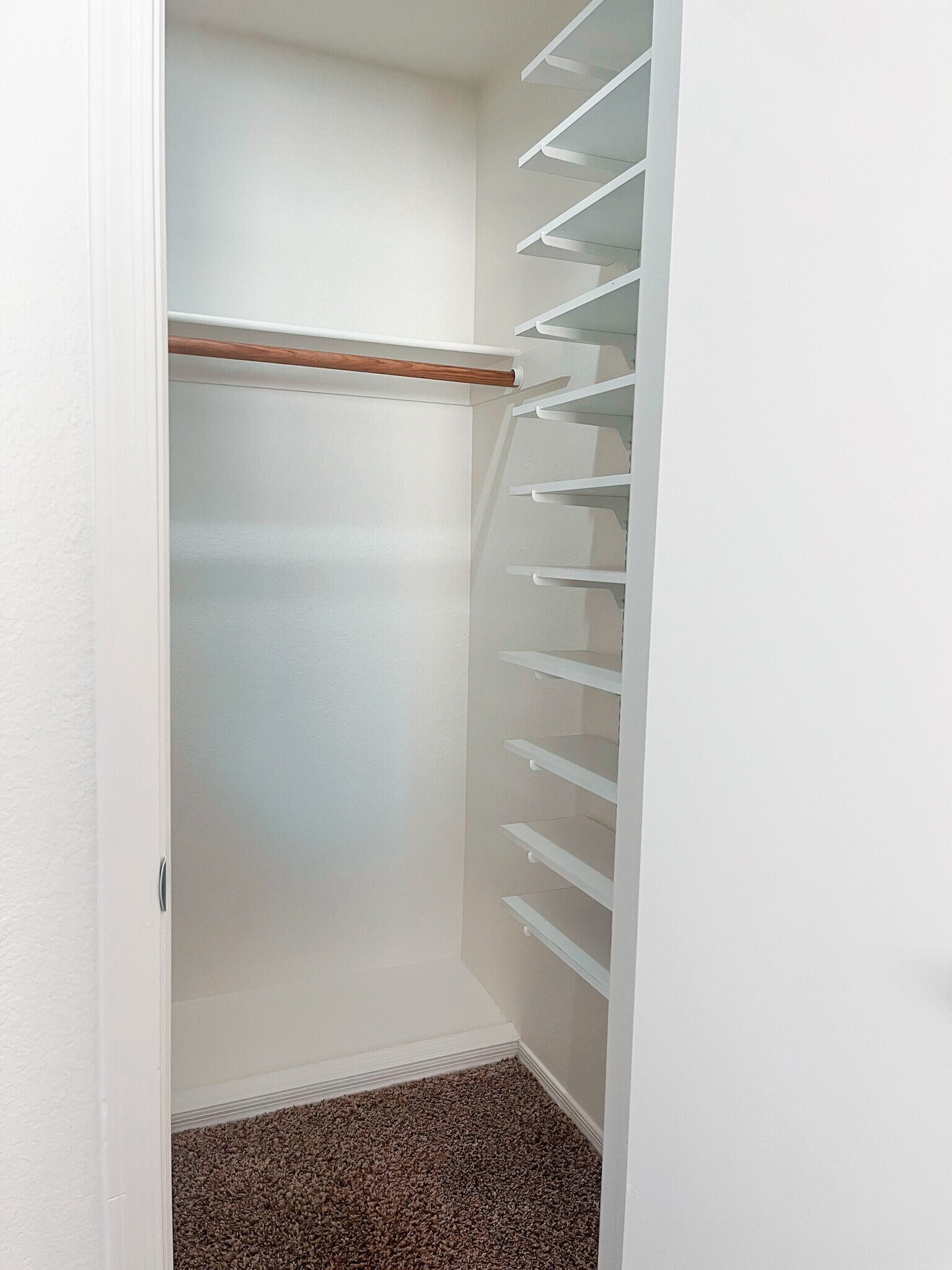 Bedroom 1 closet - 1915 N Scovel St