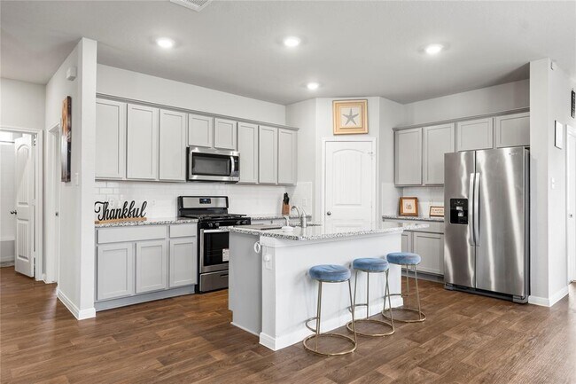 Building Photo - 177 Spider Lily Dr