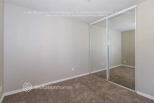 Building Photo - 9651 Elmira Cir