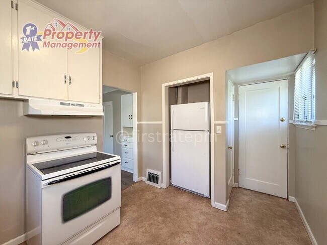 Building Photo - 1707 N 14th St