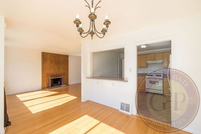 Building Photo - Forest Knolls - 3 BR, 2 BA House 1,275 Sq. Ft. - 3D Virtual Tour, 2-Car Garage, Ample Storage