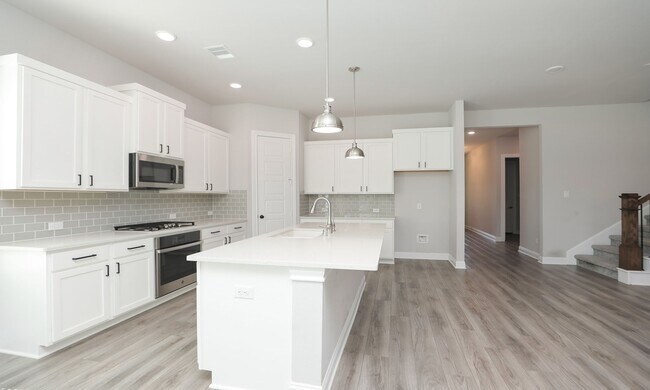 Building Photo - 15106 Armadillo Lookout Trail