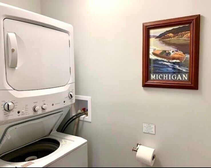 Bathroom 2 with washer/dryer - 6023 Barnhart Rd