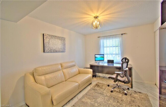 Building Photo - 9590 Victoria Ln