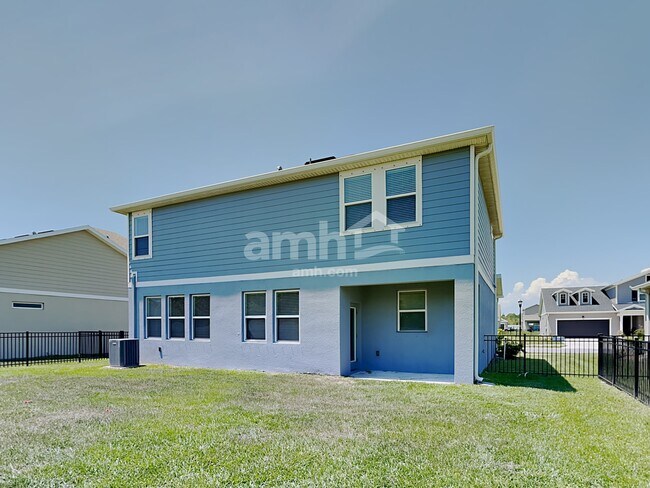 Building Photo - 415 Pine Terrace Dr