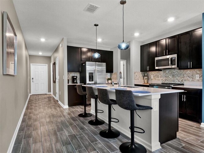 Building Photo - 462 Cool Summer Ln