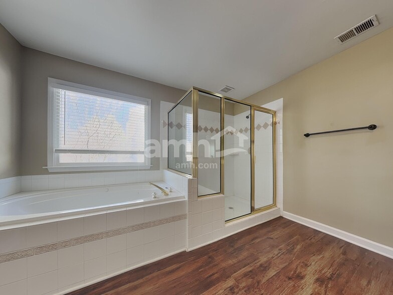 Building Photo - 4809 Rapids Cir NW