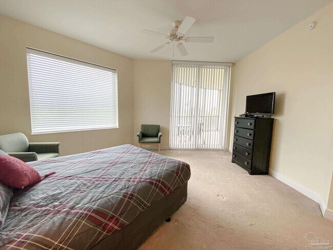 Building Photo - 645 Lost Key Dr