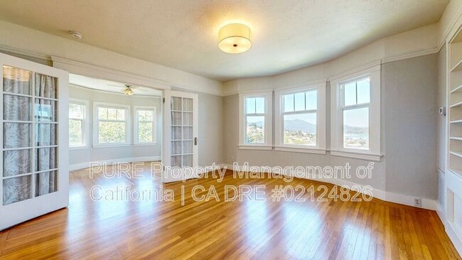 Building Photo - 195 San Carlos Ave