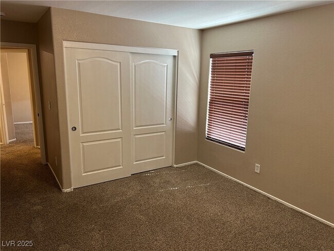 Building Photo - 4908 Hostetler Ave