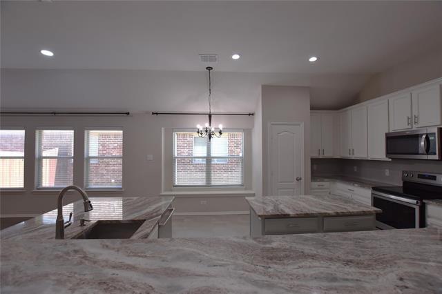 Building Photo - 2757 Cascade Cove Dr