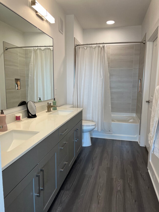 Building Photo - 6850 E Mayo Blvd