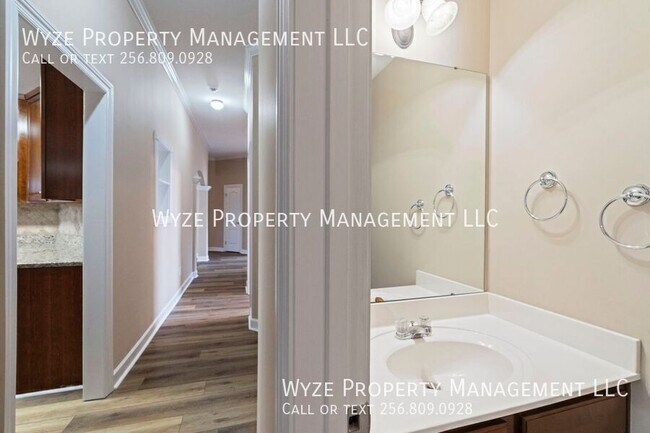 Building Photo - 104 Hardiman Pl Ln