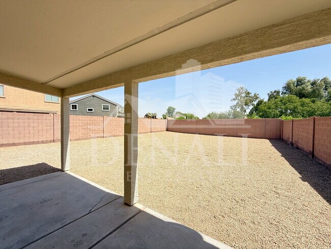 Building Photo - 8510 W Luken Way