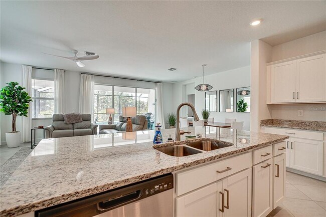 Building Photo - 3250 Weston Manor Dr