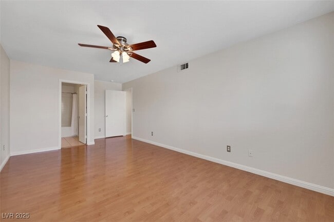 Building Photo - 901 Angel Star Ln