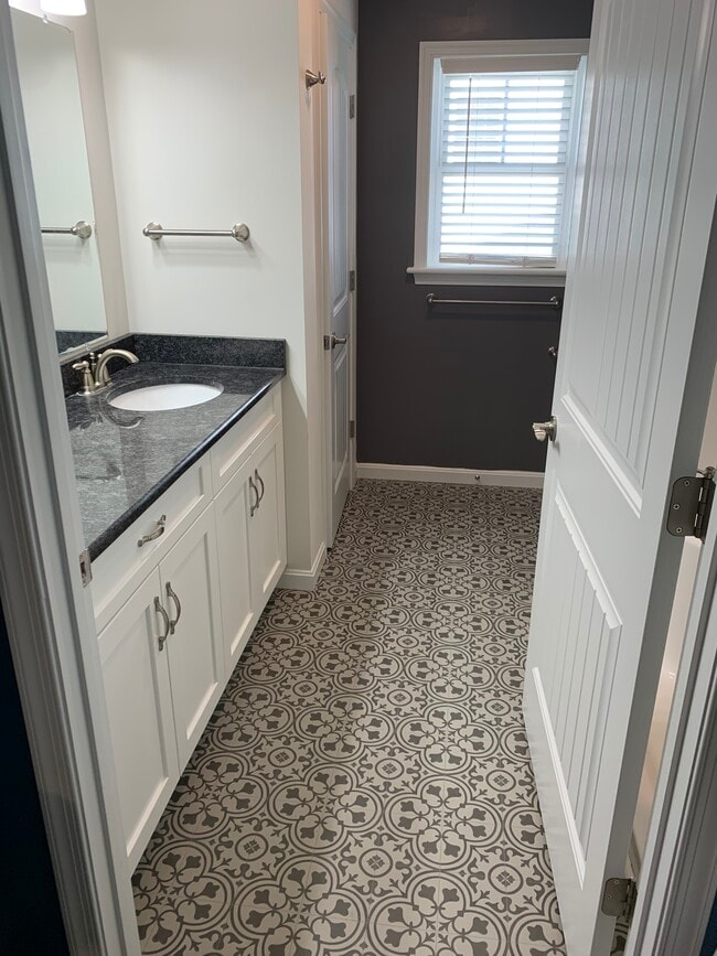 Master Bathroom - 145 Mayflower Dr