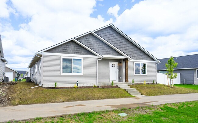 Building Photo - Newly built home with 3 car garage