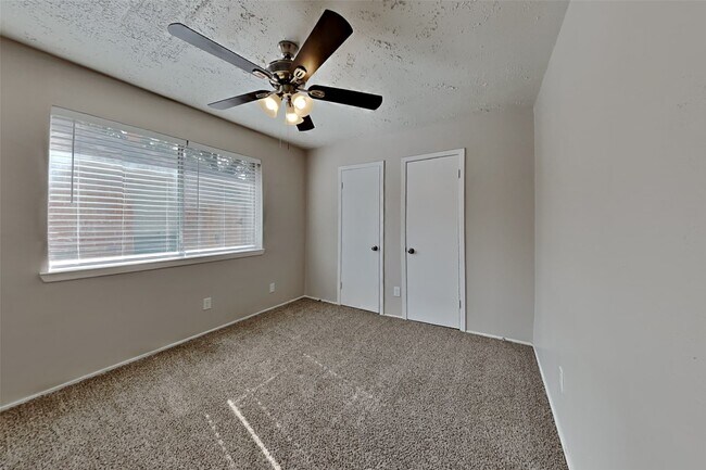 Building Photo - 7307 Daylight Ln