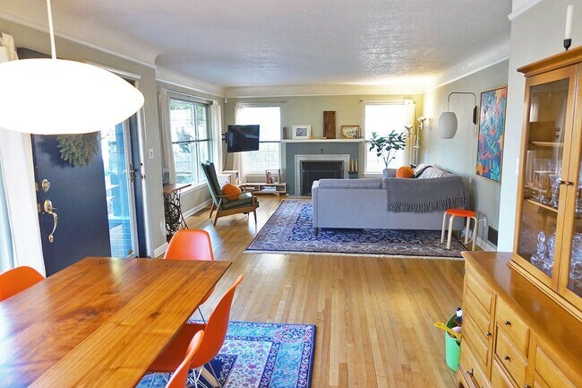 Building Photo - Hillsdale Ranch