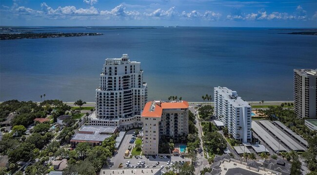 Primary Photo - 2109 Bayshore Blvd