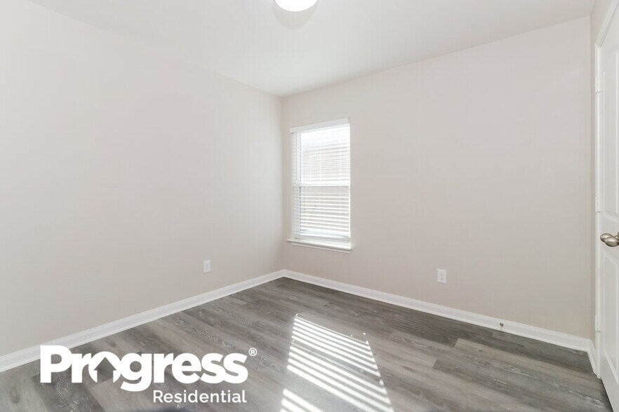 Building Photo - 428 Ruby Ln