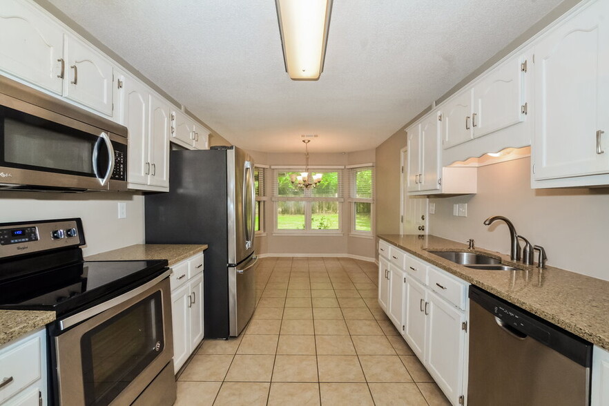 Building Photo - 5554 Harvey Pointe Ln