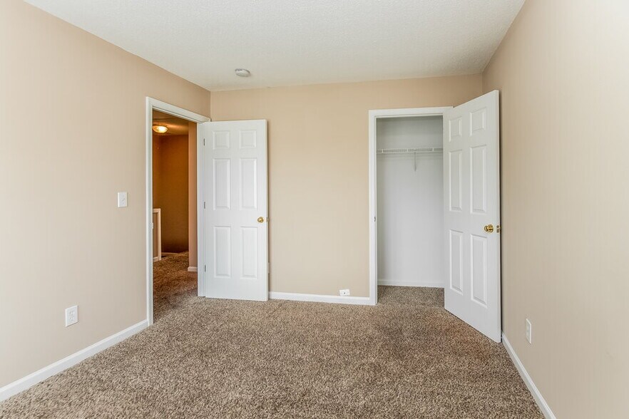 Building Photo - 4645 Valais Ct