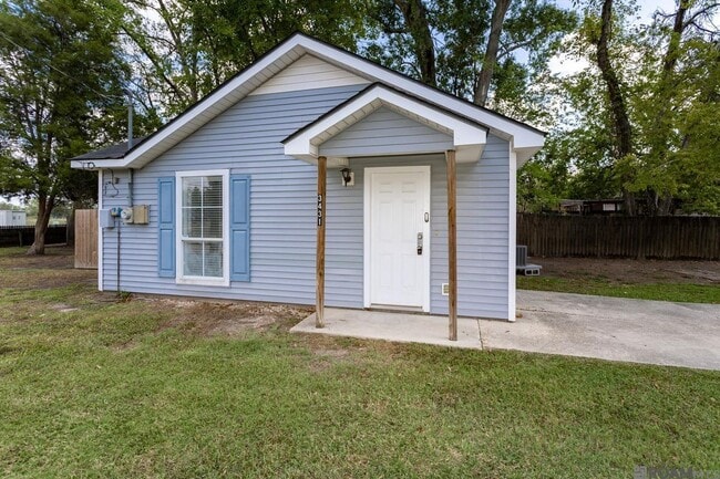 Building Photo - 3431 Brightside Dr