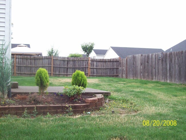 Building Photo - 2257 SW Barber Ln